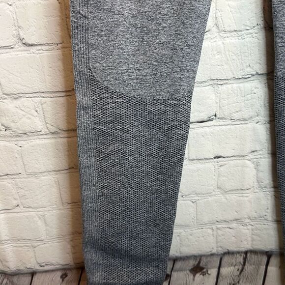 Gymshark Womens Grey Athletic Leggings size S Small - Picture 8 of 8